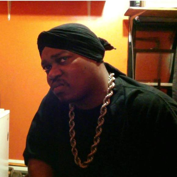 Meet your Posher, Gibran - Picture 1 of 1